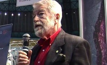 Eugen Mihăescu lansează o carte de articole politice