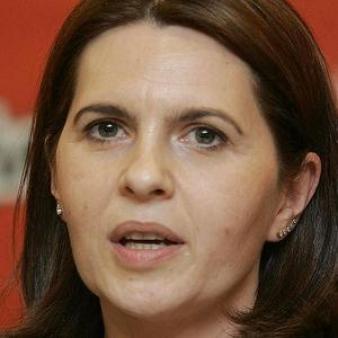 ”Crin Antonescu le-a pus furtunul în ochi liberalilor”