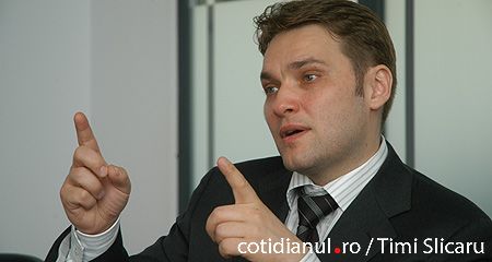 Şosele trainice sau uliţe de asfalt de miliarde de euro?