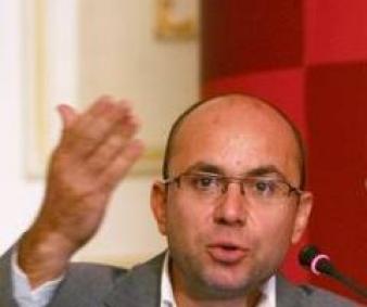 Guşă: Dezamăgirea mea faţă de USL e mai mare decât cea faţă de Băsescu