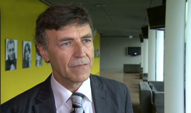 Luzi Stamm, lider SVP: „Mai multă centralizare la Bruxelles e o cale greşită”