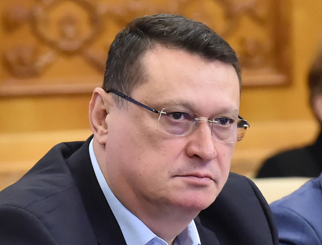 De ce a fost prelungit mandatul şefului ANRE