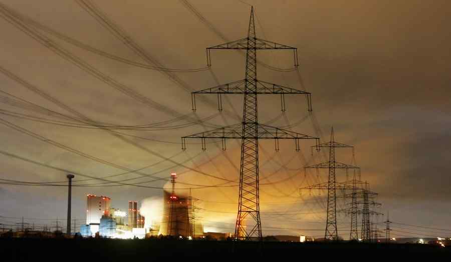 Ucraina a oprit exporturile de electricitate către UE