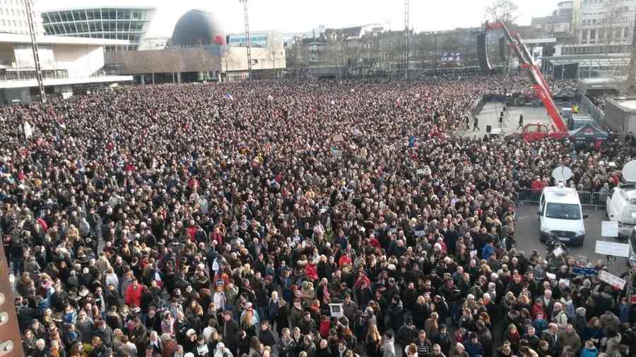 Marșul francezilor: „Sunt Charlie, evreu, polițist”