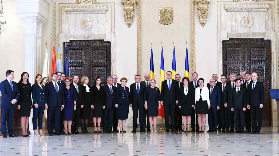 VIDEO Ceremonia de depunere a jurământului de către Guvern