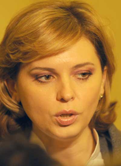 Roberta Anastase răspunde ziarului online cotidianul.ro