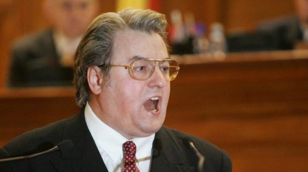 Vadim, către Iovici: „Mă laşi pe mine pentru ospătarul Oprea? Du-te, bă, la balamuc!”