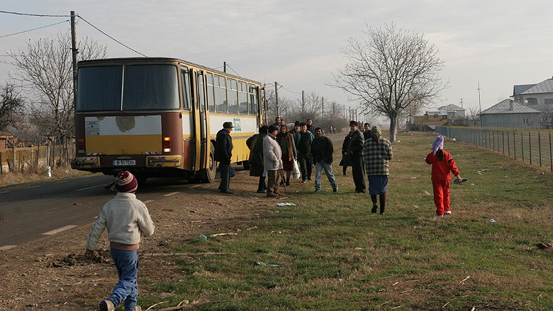 Primarul Poteraş îşi momeşte electoratul cu excursii în Bulgaria