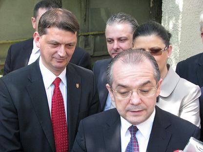 Ești de la PNL? Ești bun de reclamat la Parchet. Ai trecut în barca PDL? Adio, anchetă!
