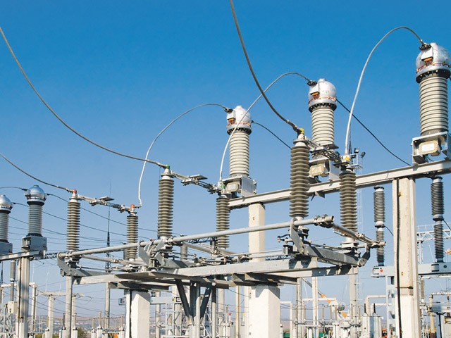 Tarifele la energia electrică cresc cu 5%