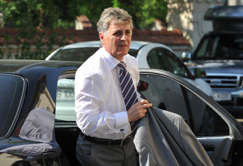 A murit Mircea Dușa