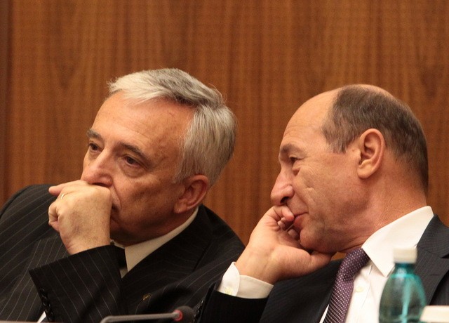 Isărescu: Trecerea la euro în 2015 nu mai intră în discuţie