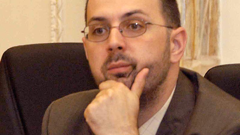 Cazul Şoşoacă.  ”Aceste decizii trebuie luate de electorat, nu de instituţii„