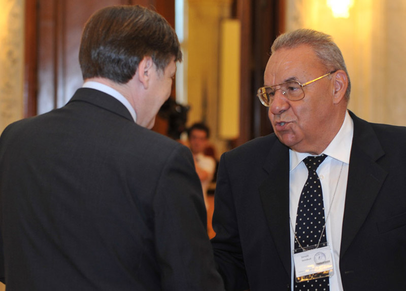 Andrei Marga: PNL a cedat continuu în faţa PSD