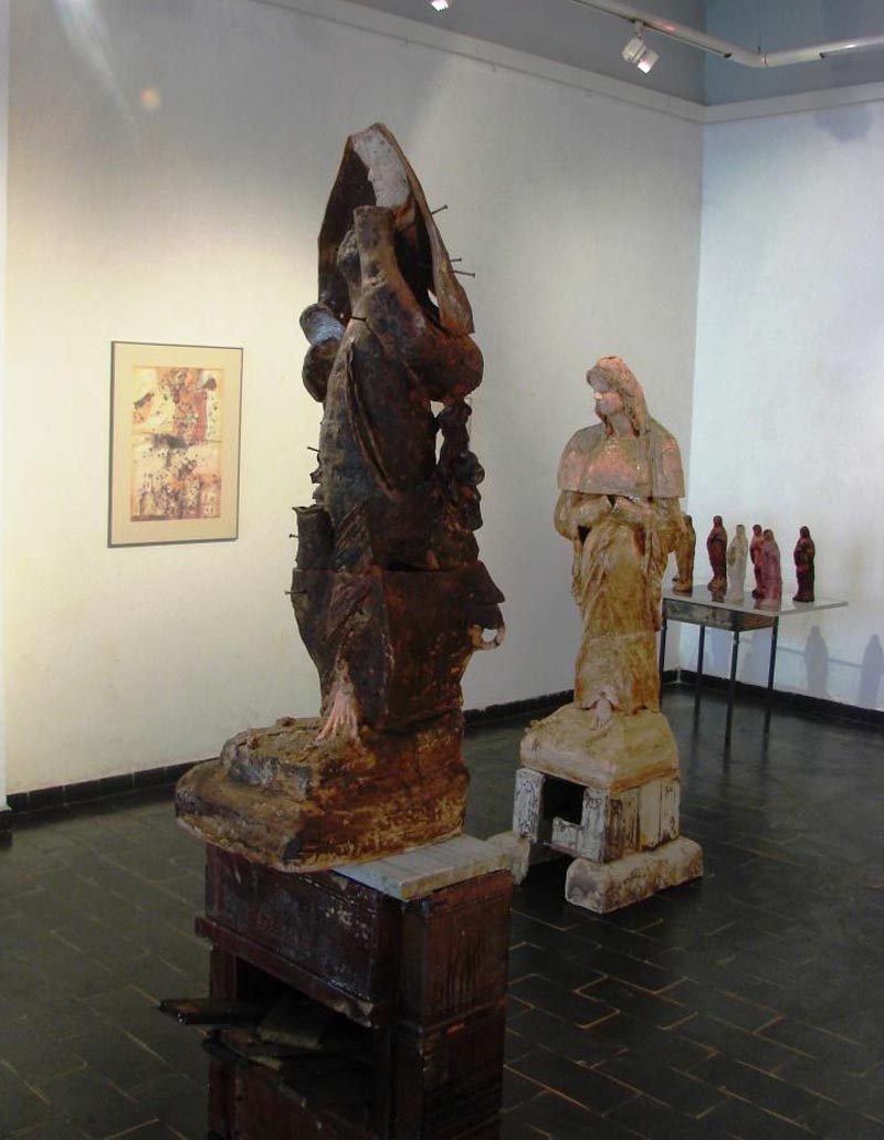 Lumea în oglinzi paralele