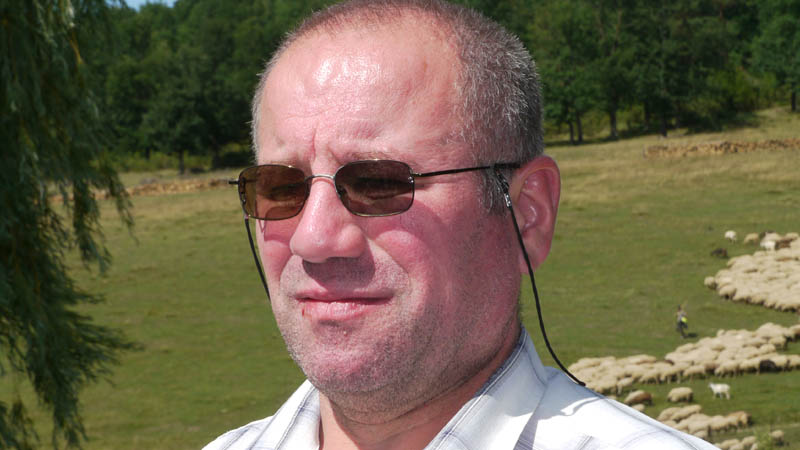 „Mă elimină pentru că nu merg cu plicul la judecători!”