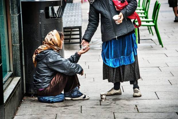 Municipalitatea din Goteborg, confruntată cu o invazie de romi-cerşetori din Bacău