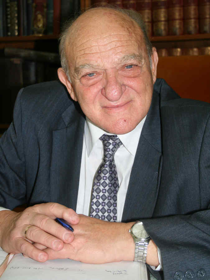 Aurel Vainer, decorat de președinte