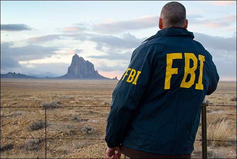 Baza de date a FBI a fost comprimisă. Hackerii au furat datele a mii de agenți FBI