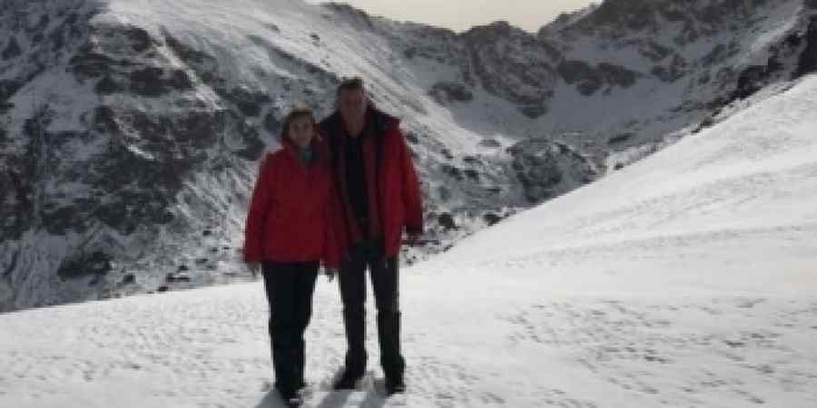 Klaus și Carmen Iohannis se bucură de prima zăpadă