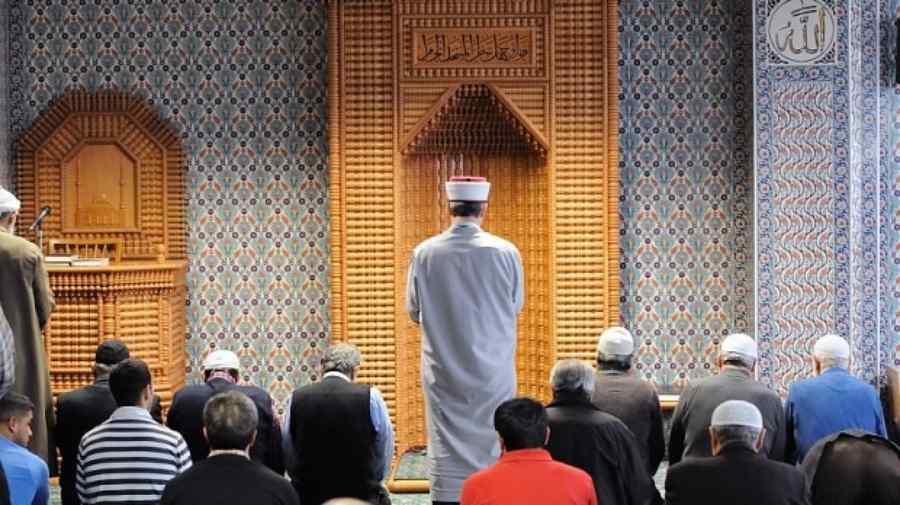 Răpiri și sânge: Atac ca-n filme la moschee