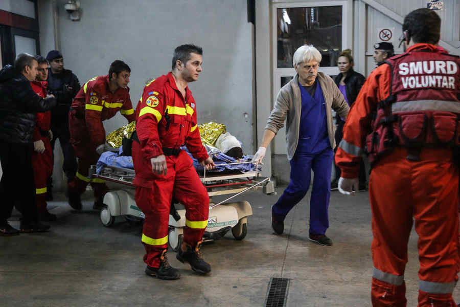 Arșii mai au de așteptat