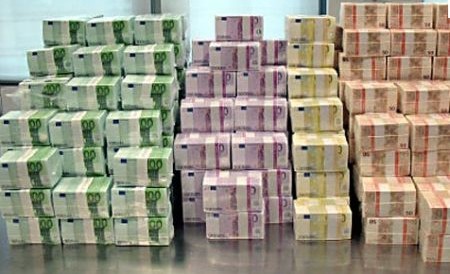 CE a întrerupt plăţile, dar firmele româneşti continuă să primească fonduri europene