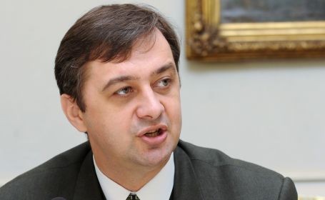 Consilier prezidenţial: Problema reprezentării la Consiliul European poate ajunge şi la CCR