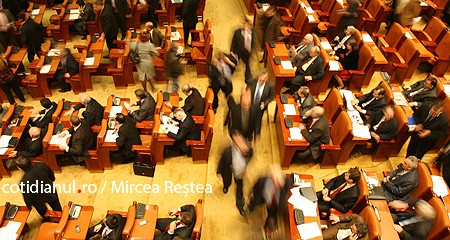 Parlamentul va decide dacă va fi sau nu cvorum la referendum