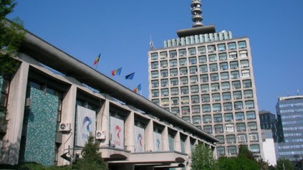 Reducerea cheltuielilor salariale şi a numărului şefilor, în planul de restructurare a TVR