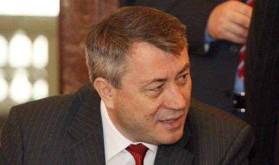 Şeful Serviciului de Evidenţă a Populaţiei, urmărit penal după ce a fost ameninţat de Băsescu