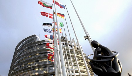 Parlamentul European va deveni „Clubul nevestelor”