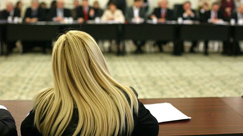 De ce i-a atacat ANI pe miniştrii Silaghi şi Helvig