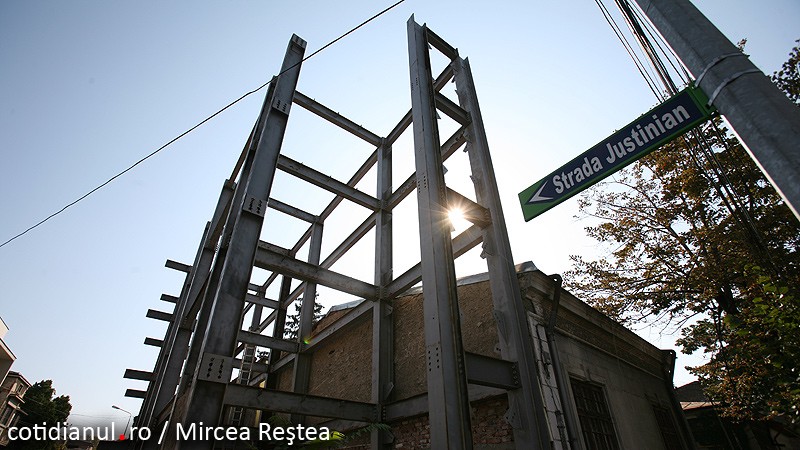 Capitala clădirilor strâmbe