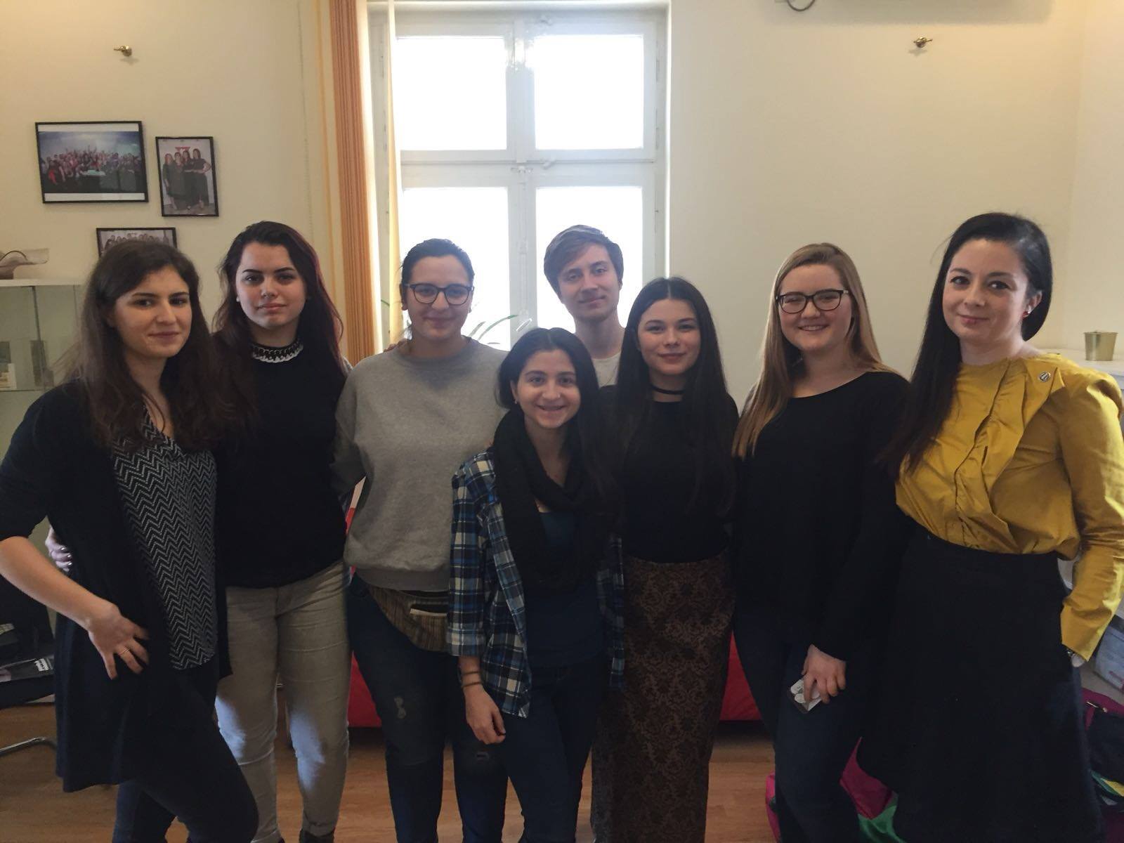 România va avea o școală de voluntariat
