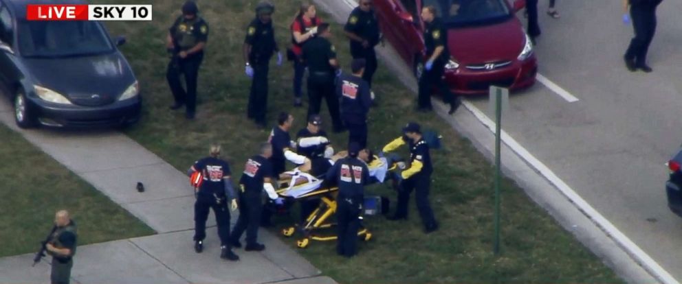 VIDEO/FOTO Masacru la o școală din Florida