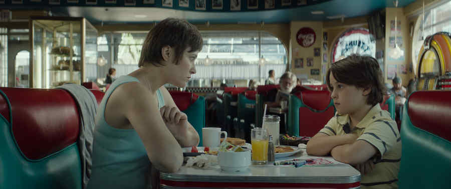 „Lemonade”, debutul în lungmetraj al Ioanei Uricaru, are premiera mondială astăzi, la Berlinale
