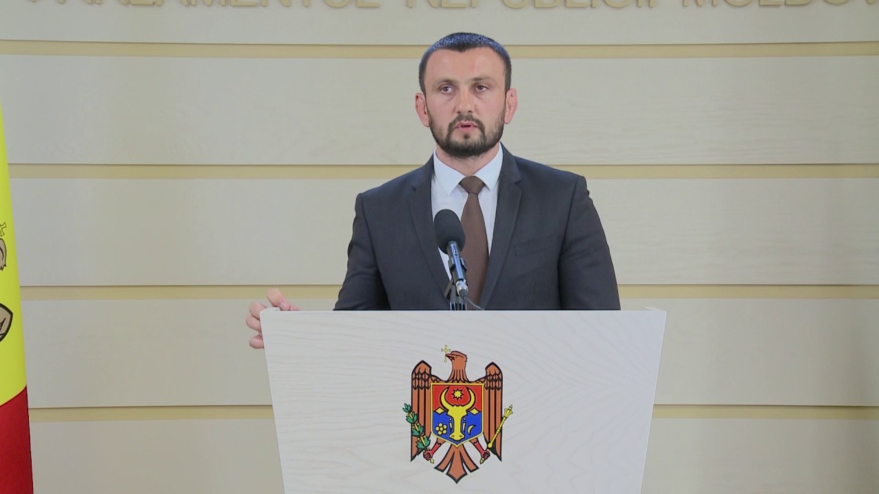 Deputat, despre Unirea cu România: „Voi scoate primul arma”