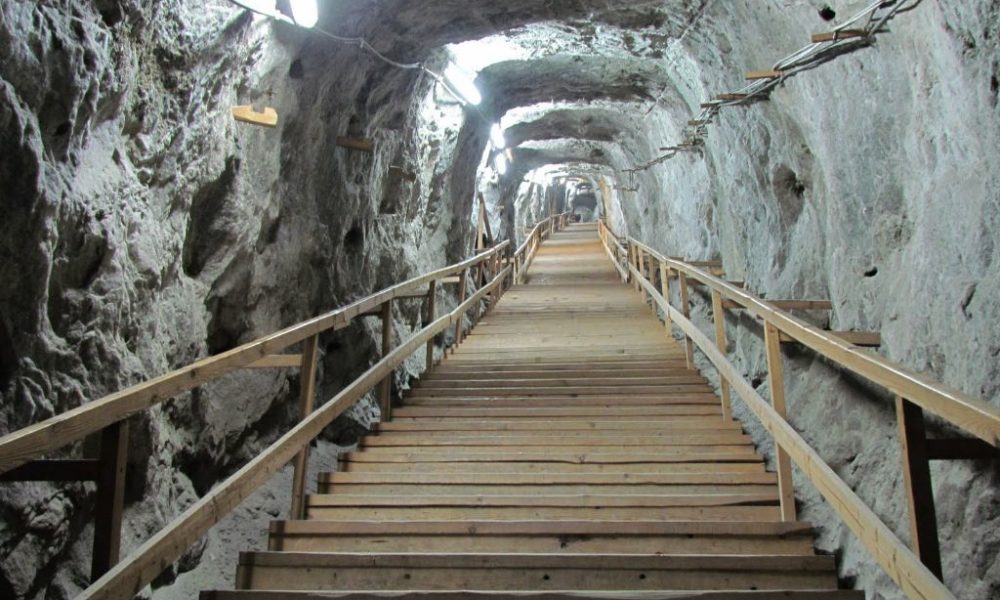 Hungary provides help to restore Praid saline