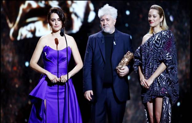 Palmares, lacrimi, panglică albă, la Gala Premiilor César