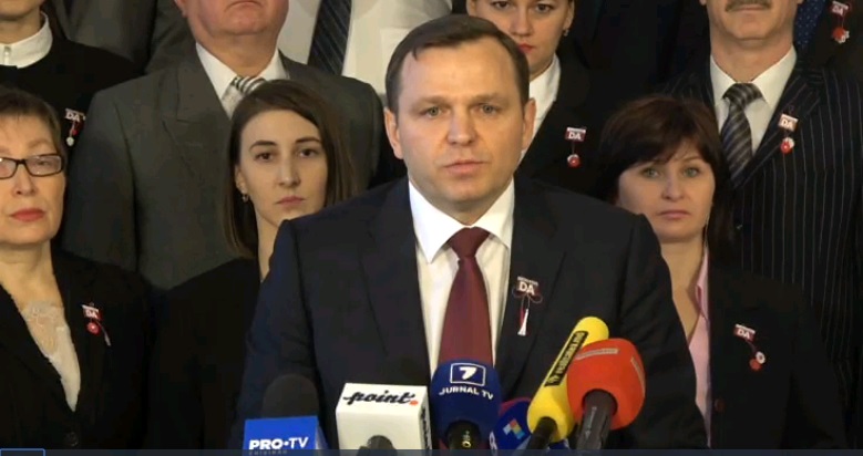 Primul candidat la Primăria Capitalei