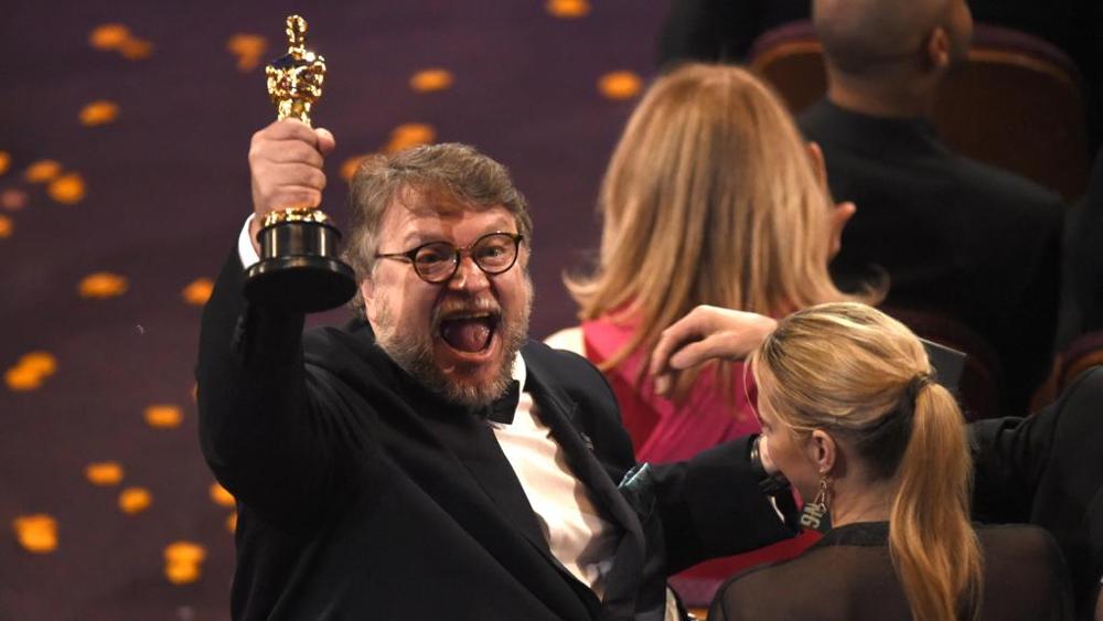 La Noaptea Oscarurilor 2018 triumfă Guillermo del Toro