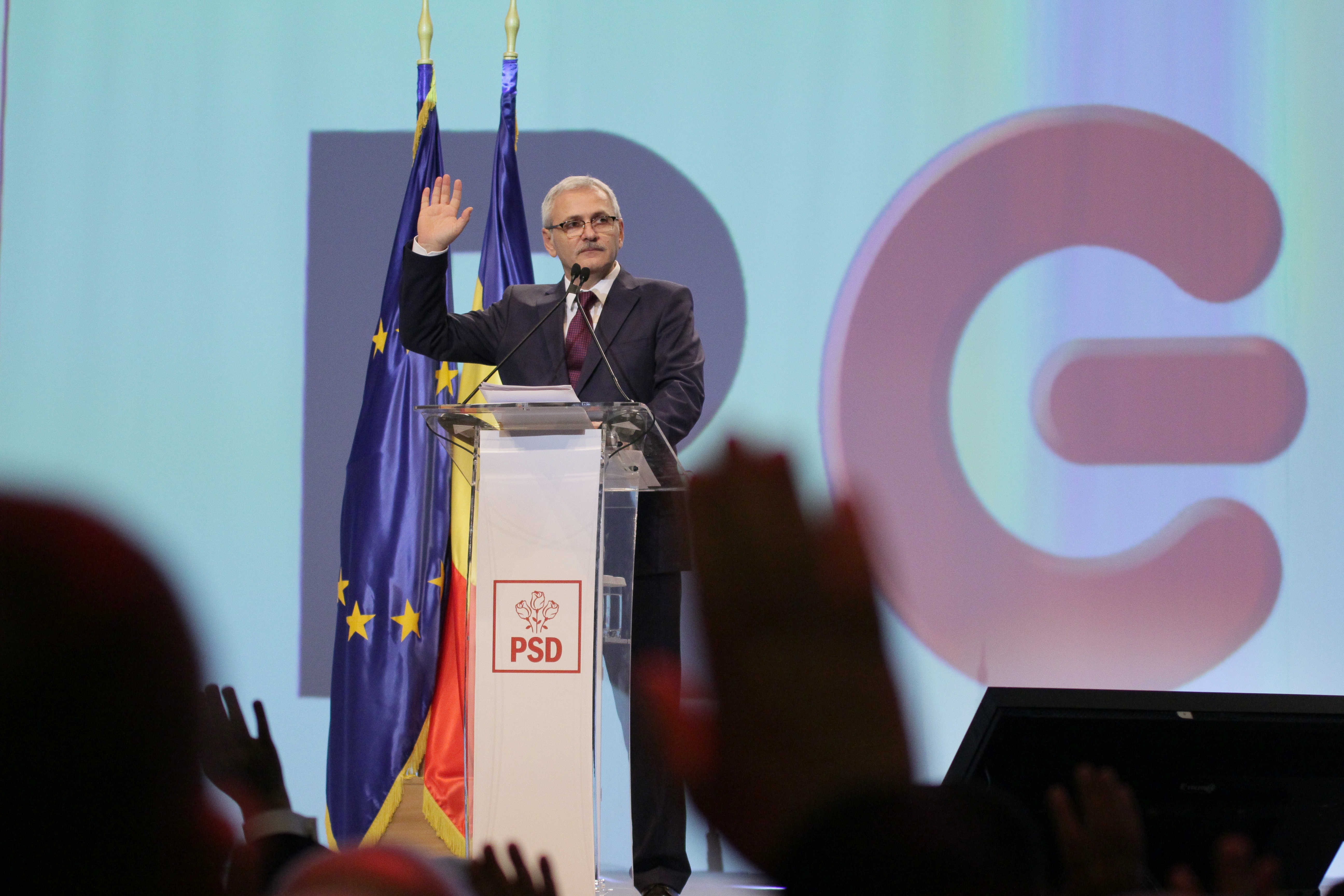 Liviu Dragnea, una caldă, una rece, pentru Iohannis