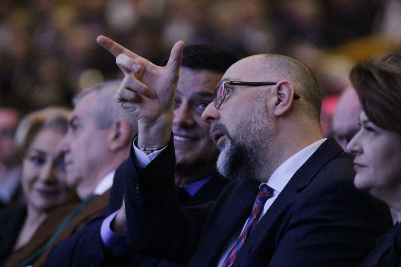 Bătaie pe mormânt! Kelemen Hunor a sărit și el!