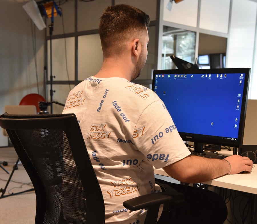 Studenți români inventează un scaun inteligent