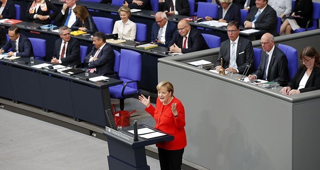 Merkel, unsă pentru a patra oară