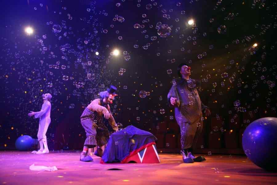Poveşti de viaţă. Spectacole de succes pe scena TNB-ului