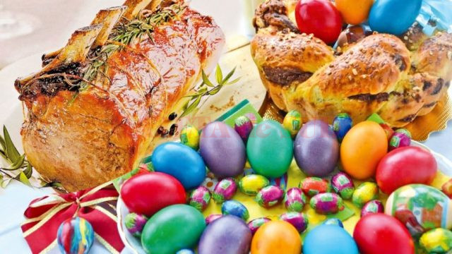 ”Moment de jecmăneală”. De ce Paștele e atât de scump 