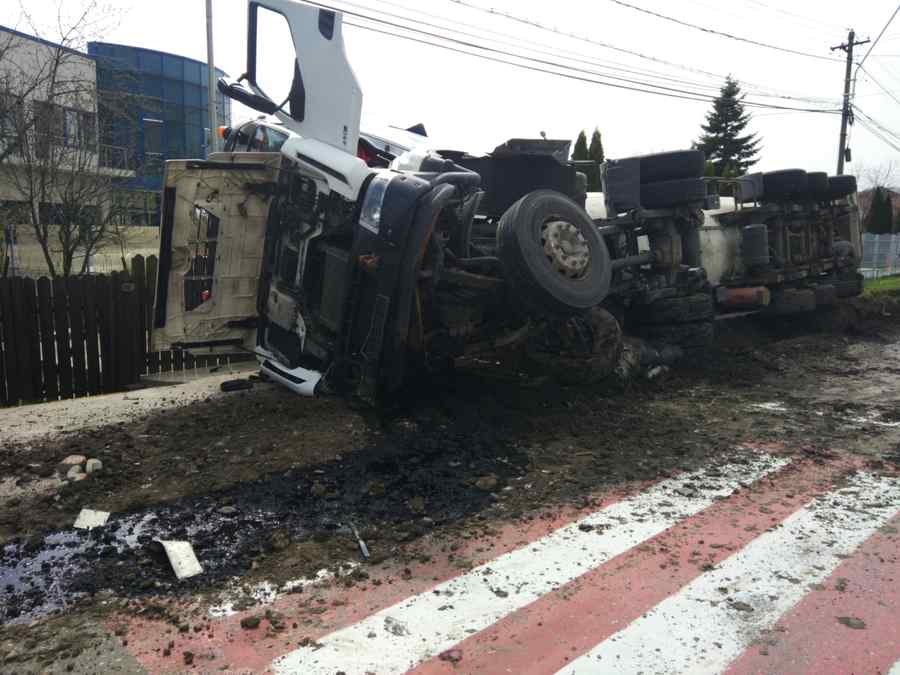 La un pas de catastrofă