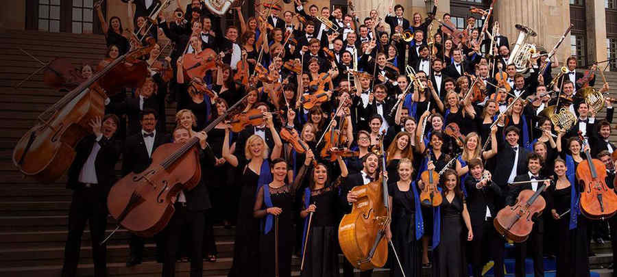 Standing ovations la concertul senzaţional susţinut de EUYO sub cupola Ateneului Român